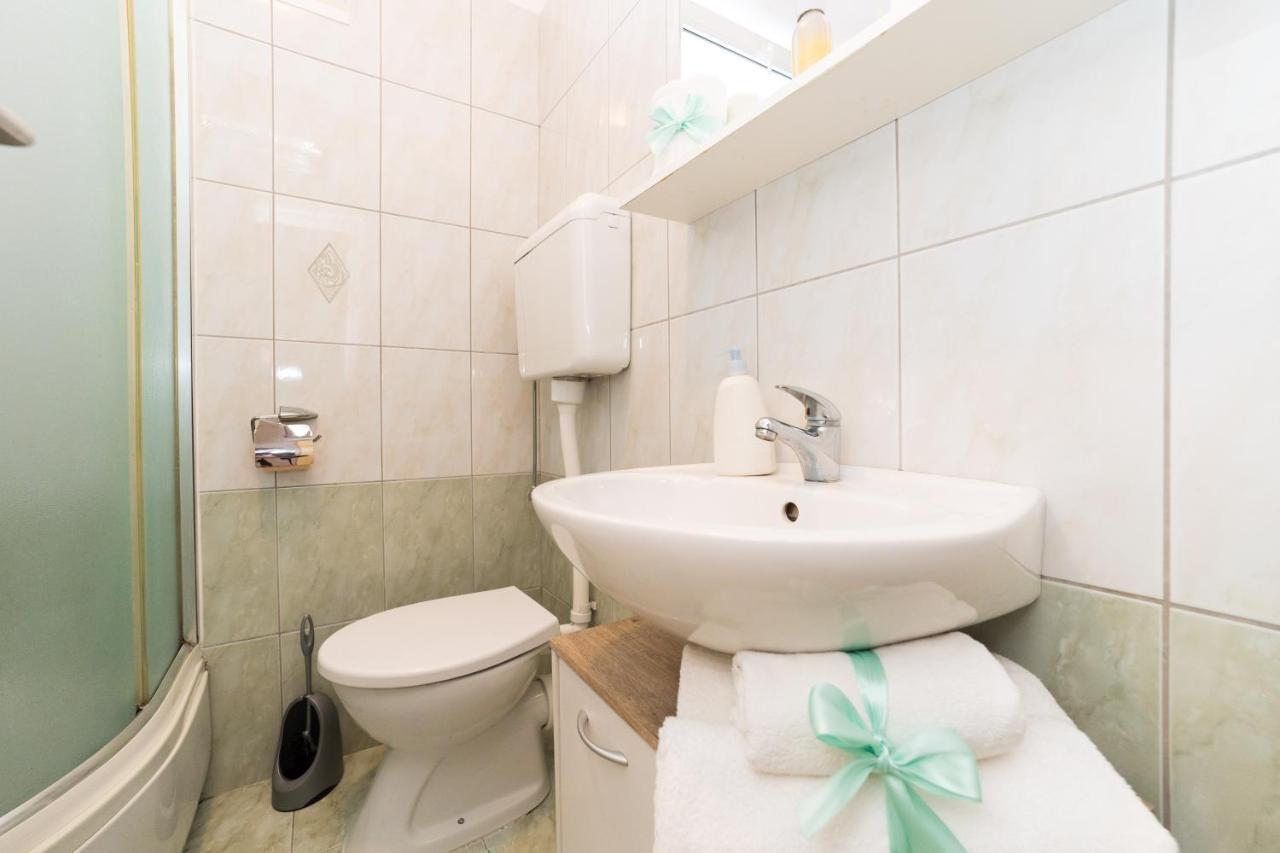 Apartment Mihaela *
